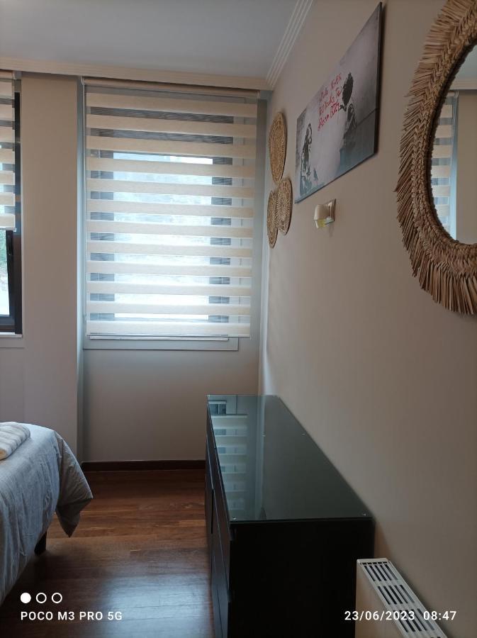 Apartamento Piscina 2G By Urraca Suites Viveiro Eksteriør billede