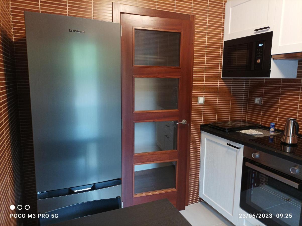 Apartamento Piscina 2G By Urraca Suites Viveiro Eksteriør billede